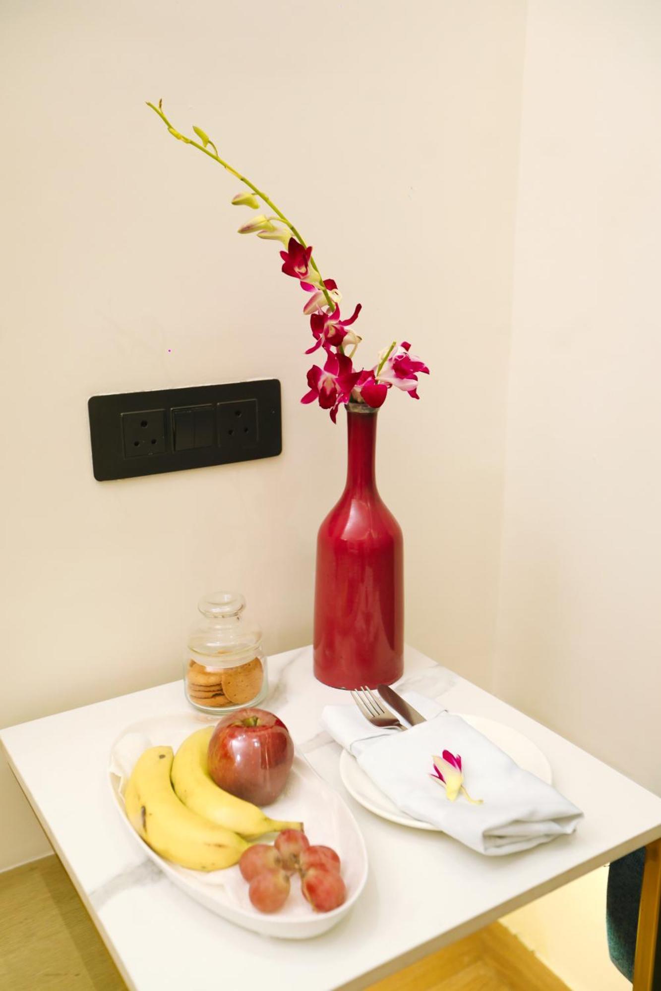 Regenta Place Amritsar By Royal Orchid Hotels Limited Exteriör bild