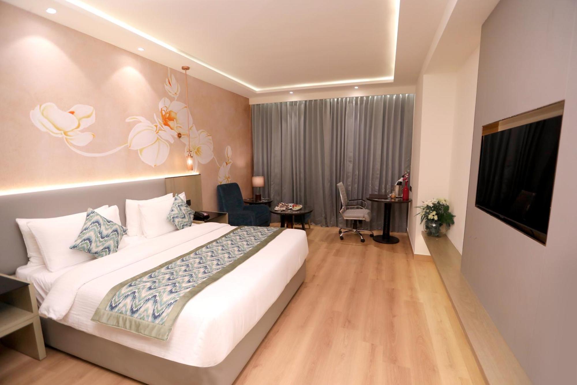 Regenta Place Amritsar By Royal Orchid Hotels Limited Exteriör bild