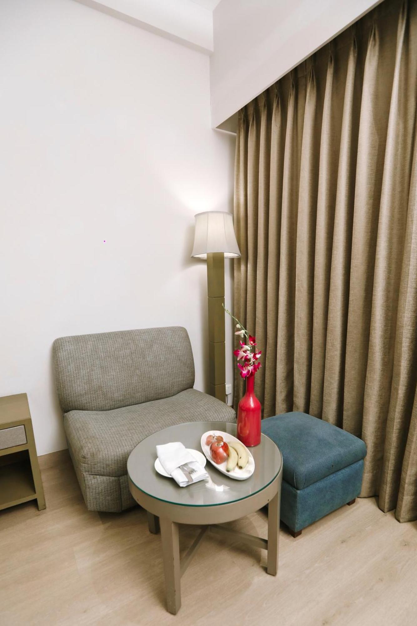 Regenta Place Amritsar By Royal Orchid Hotels Limited Exteriör bild