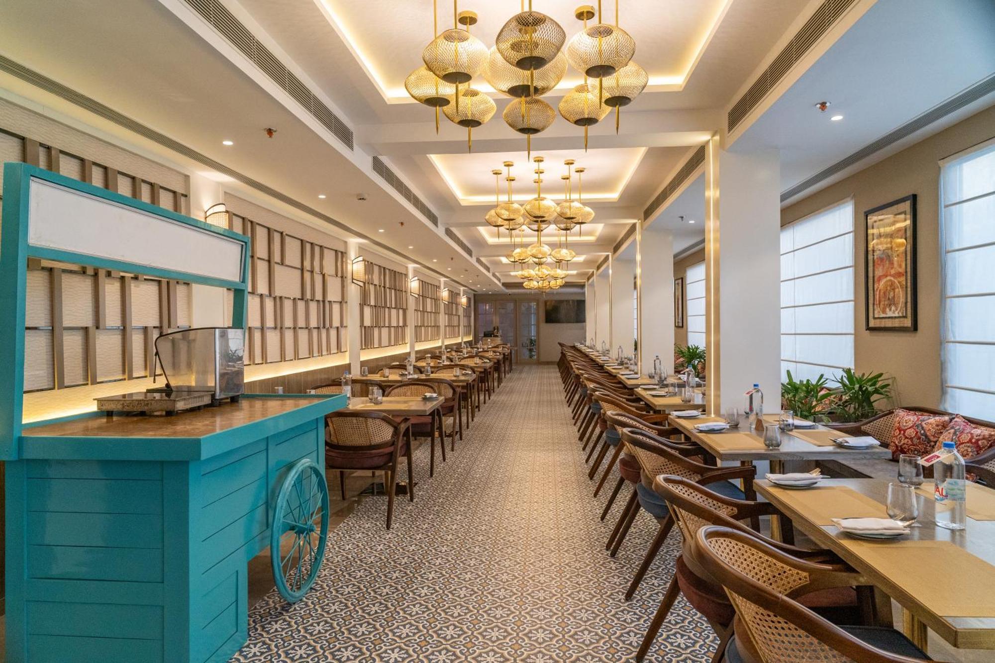 Regenta Place Amritsar By Royal Orchid Hotels Limited Exteriör bild