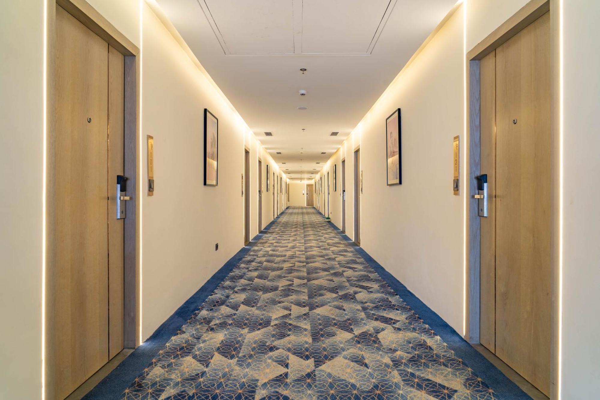 Regenta Place Amritsar By Royal Orchid Hotels Limited Exteriör bild