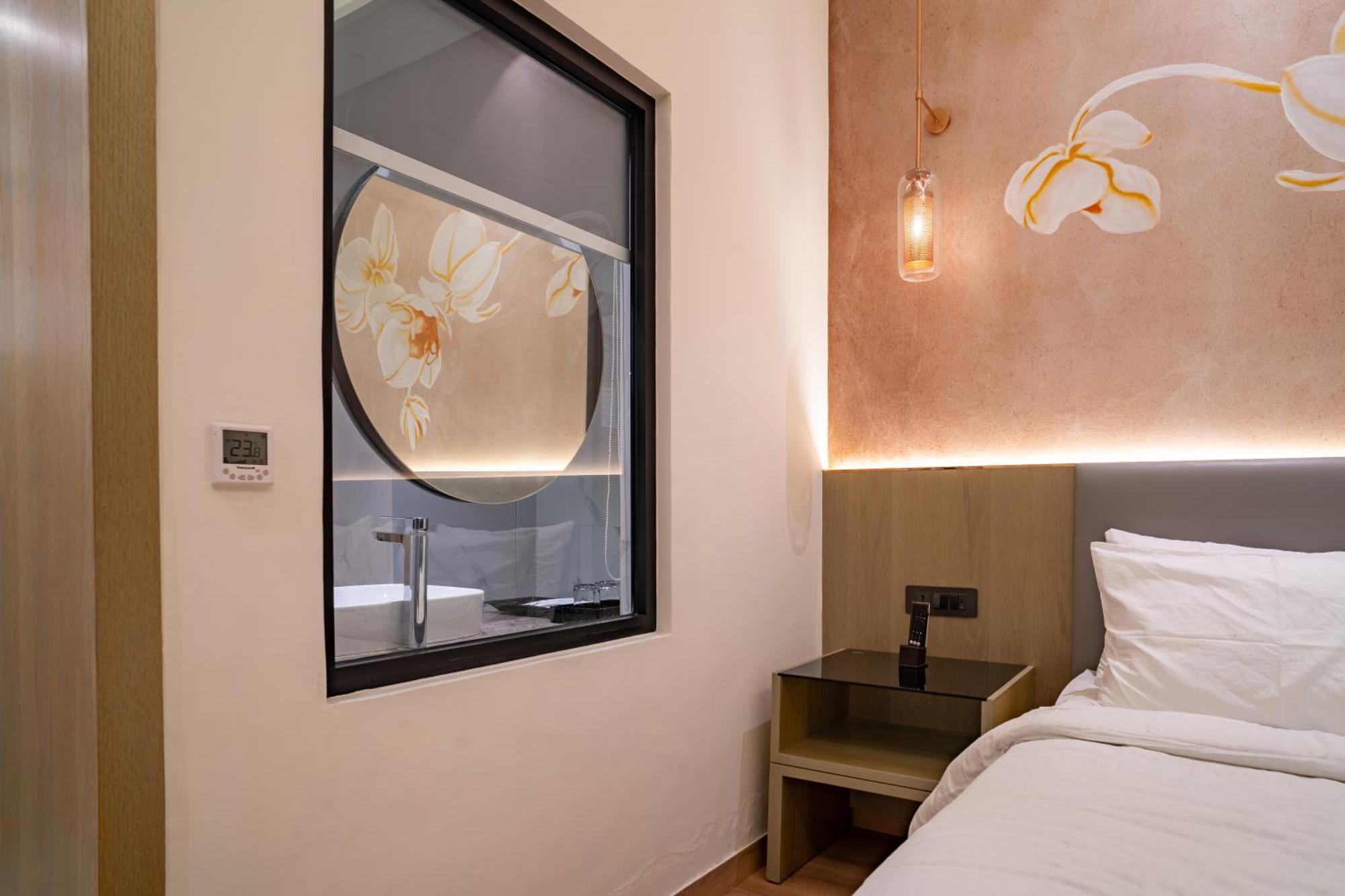 Regenta Place Amritsar By Royal Orchid Hotels Limited Exteriör bild
